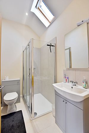 Photo 15- click for photo gallery